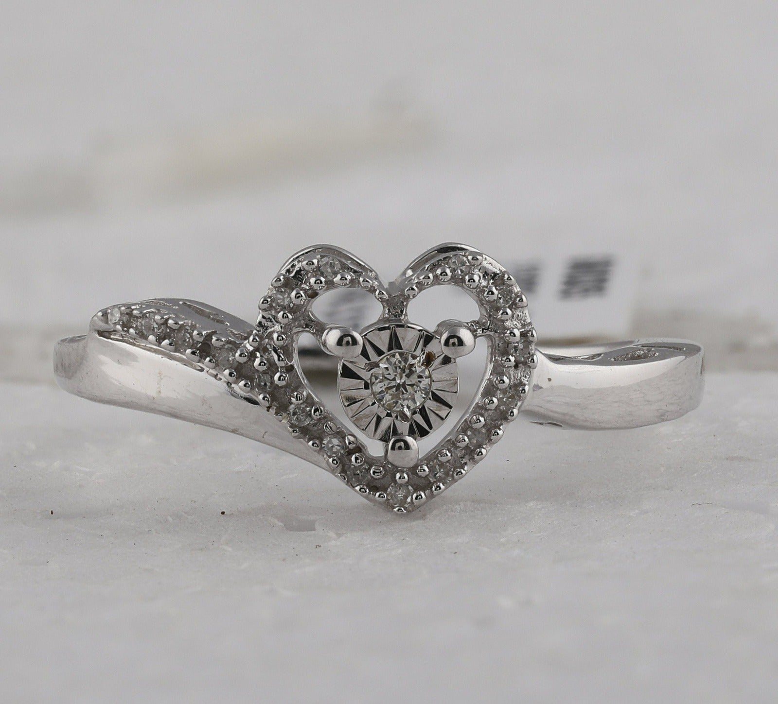 Sterling Silver Womens Round Diamond Heart Ring 1/10 Cttw