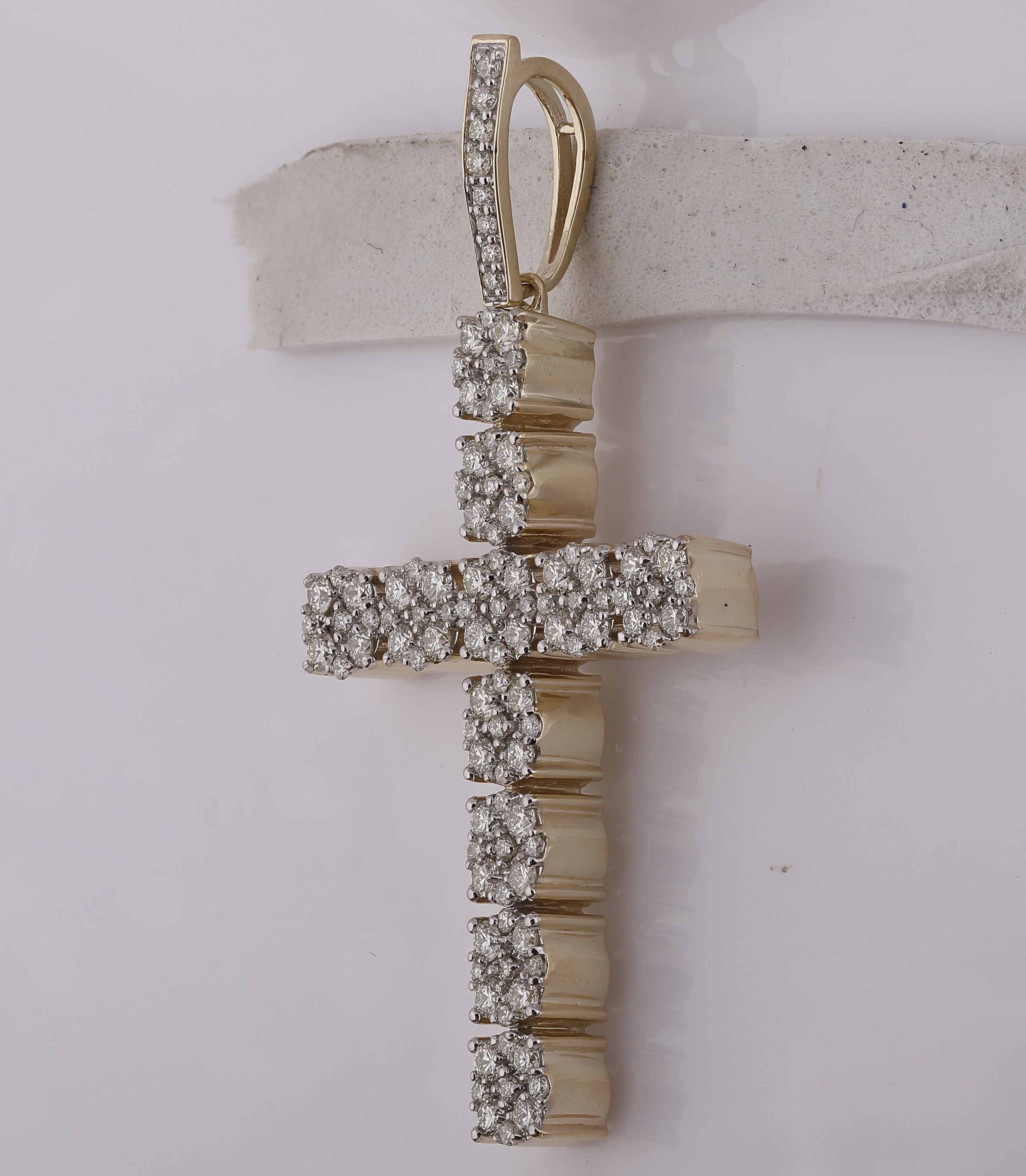 10kt Yellow Gold Mens Round Diamond Cross Charm Pendant 2 Cttw